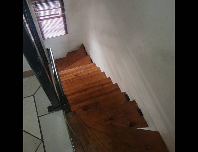 2 BEDROOM APARTMENT FOR SALE IN RUSTENBURG CENTRAL